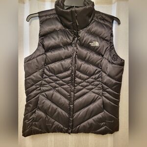 The North Face Women's Large 550 Down Insulated Full Zip Puffer Vest Black